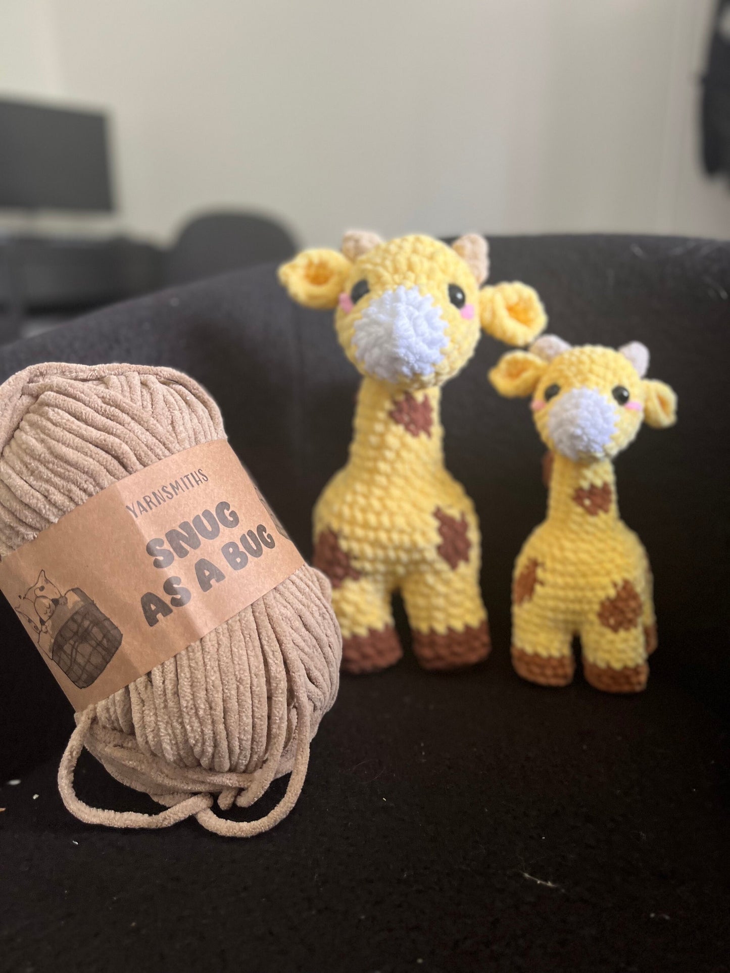 Crochet giraffe pattern, crochet pattern, cute giraffe crochet, crochet tutorial, crochet giraffe plushie pattern, crochet pdf pattern